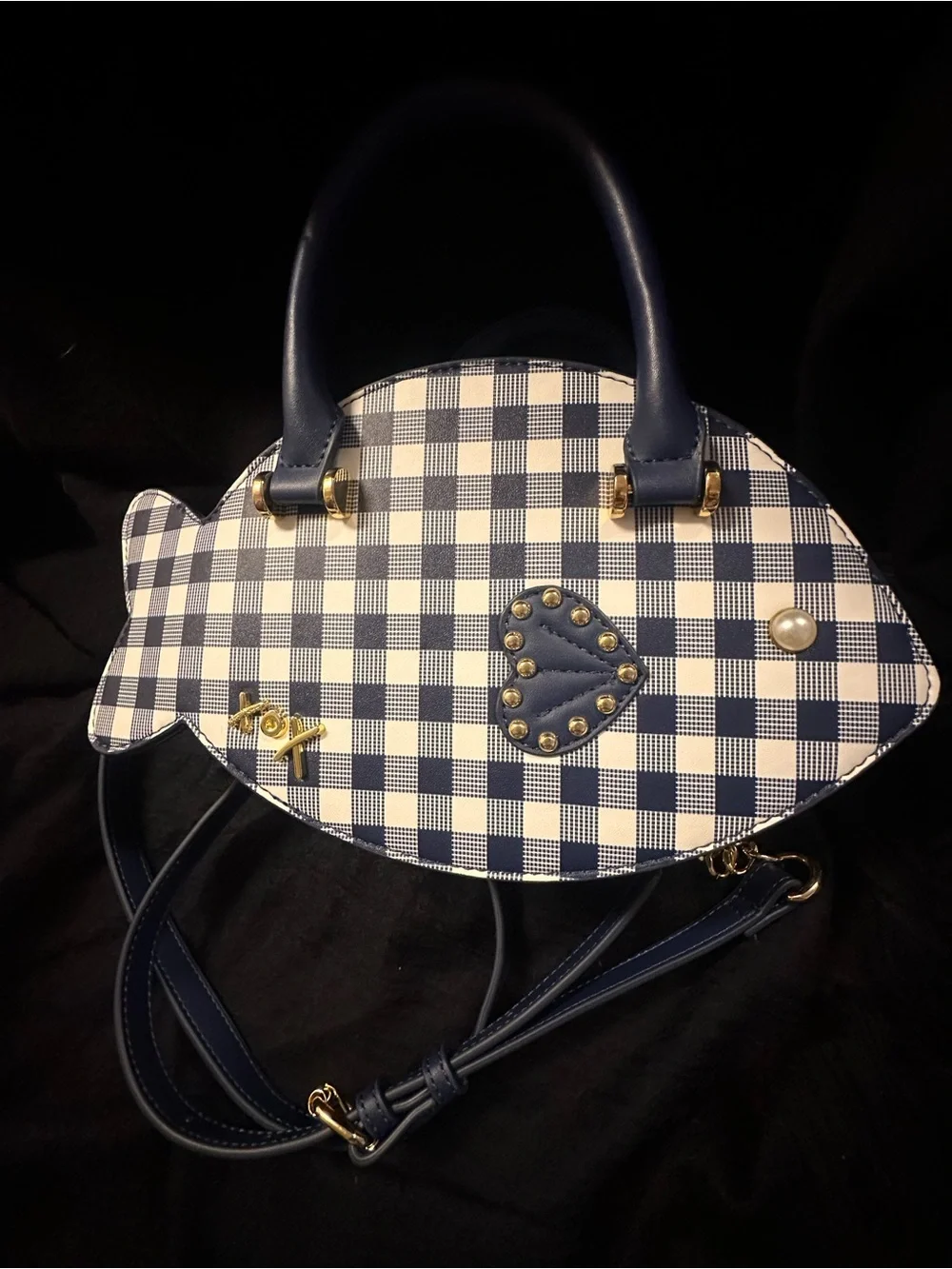 Betsey Johnson removable script